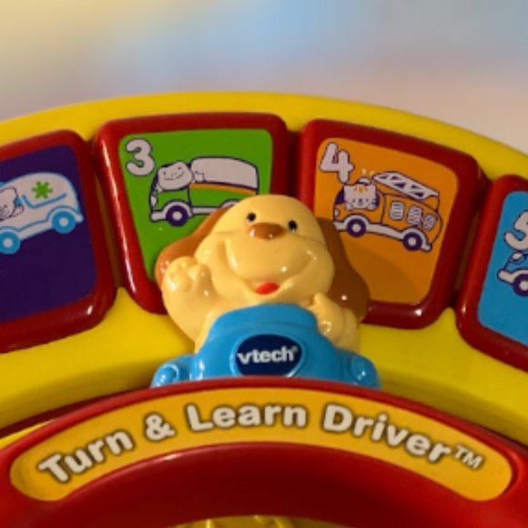 VTech Turn and Learn Driver Play Car with 60+ songs, melodies, sounds and phrase - Picture 5 of 10
